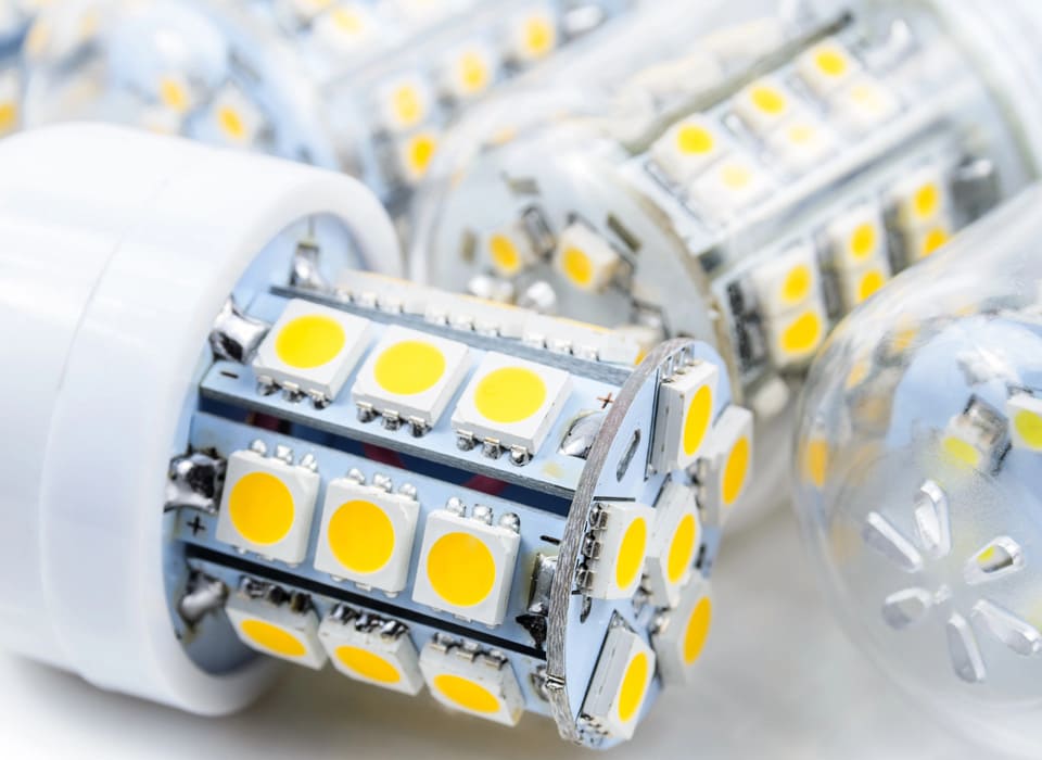 Venture Corn Lamps
