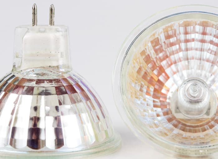 Integral-LED MR16