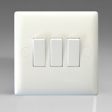 3-Gang 10A 1 or 2-Way Rocker Switch Image