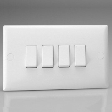 4-Gang 10A 1 or 2-Way Rocker Switch Image