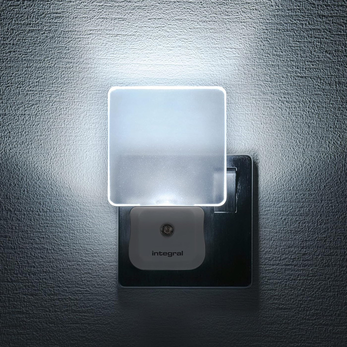 0.6 Watt LED Night Light Image 1
