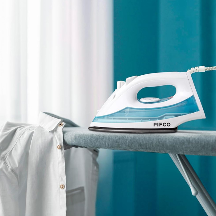 PIFCO Easy Steam Iron Image 1