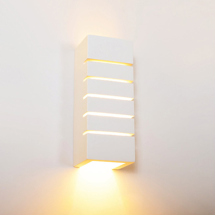 INDOOR DECORATIVE PAINTABLE GYPSUM RAFINA WALL LIGHT Image 1