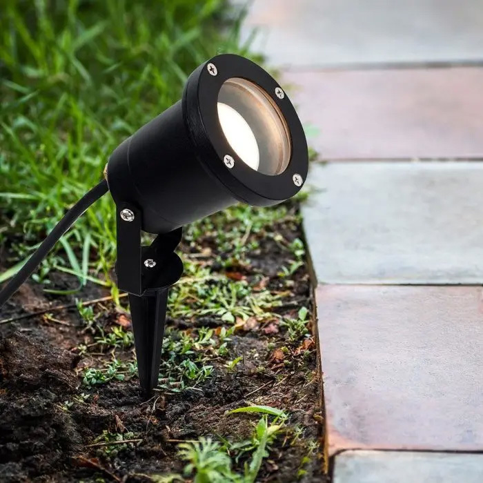 IP65 Outdoor Spike Light Image 1