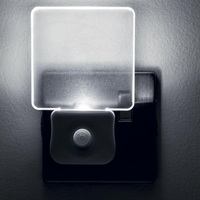 NIGHTLIGHT WITH NIGHT AND MOTION SENSOR UK PLUG