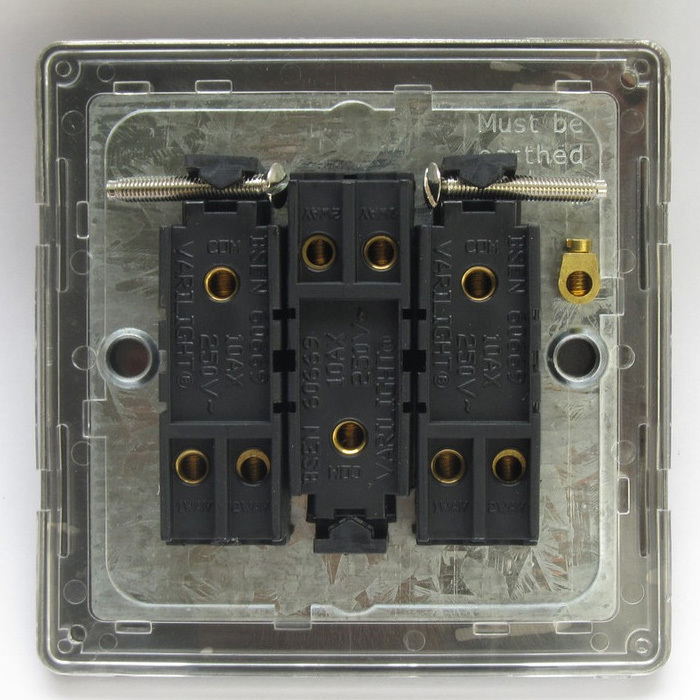 3-Gang 10A Toggle Switch - Polished Brass Image 2