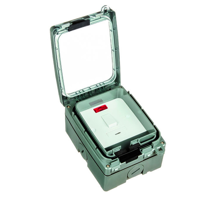 Weathersafe Single Gang Fused Spur Image 3