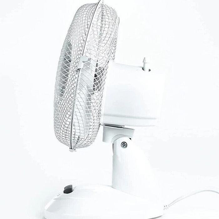 9 Inch Desk Fan Image 4